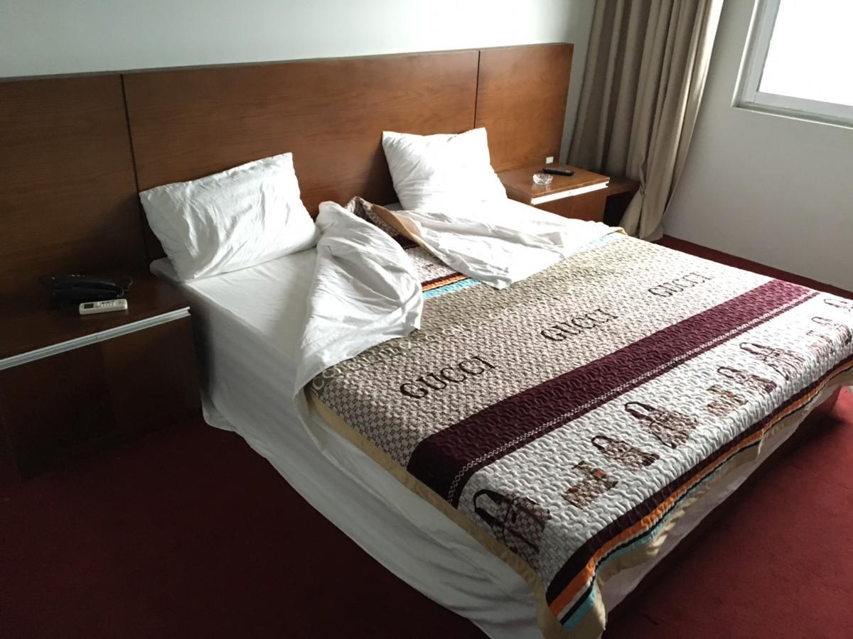Kim Ngan 2 Hotel Cửa Lò Стая снимка